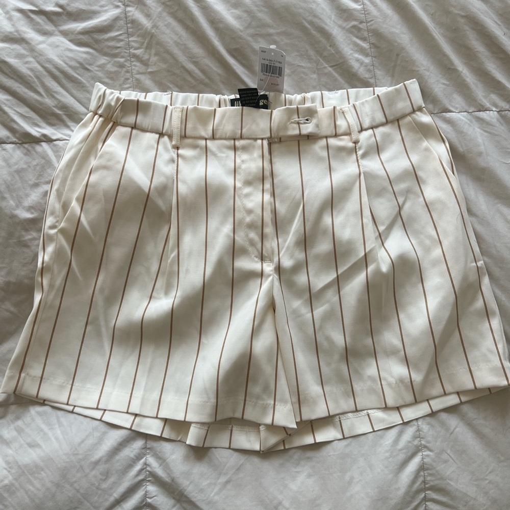 PINSTRIPE WHITE/TAN SHORTS DRESSY/CASUAL NEW WITH TAGS
